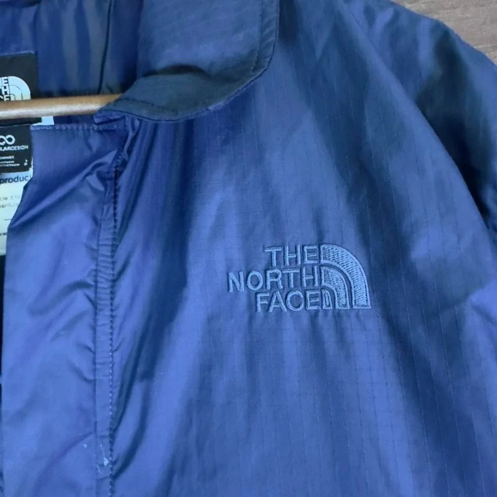 The North Face Men's Jacket Large Blue Circular Design‎